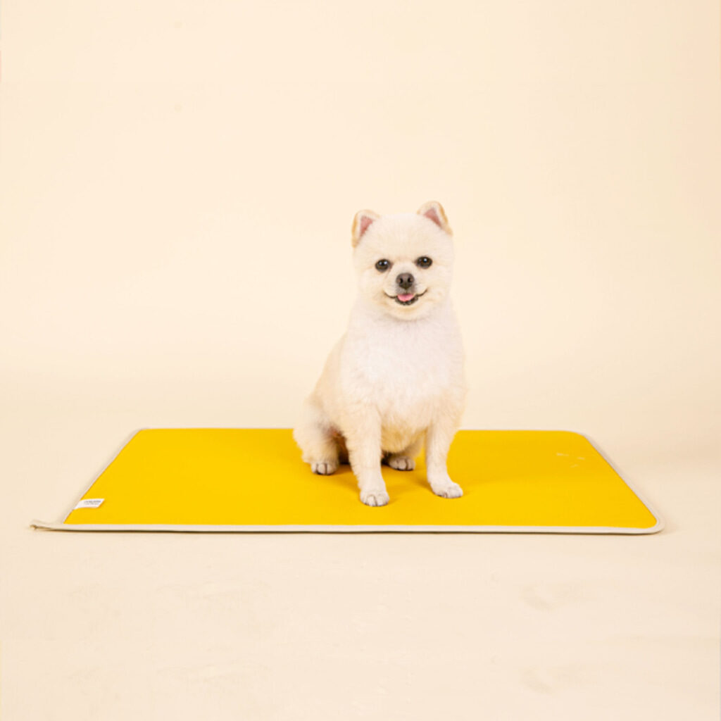 Crepe colorful mat