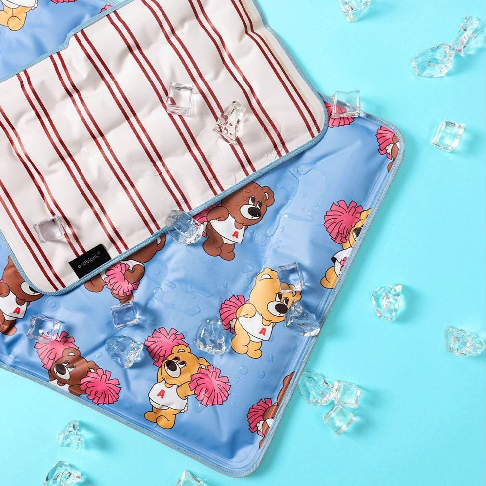 Joybear Stripe Reversible Cooling Mat
