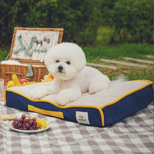 Souffle Square Bed