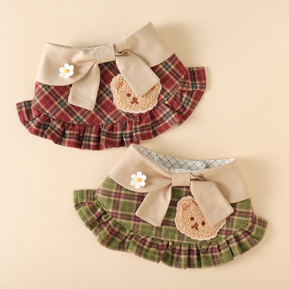 Sweet Bear Lace Cape
